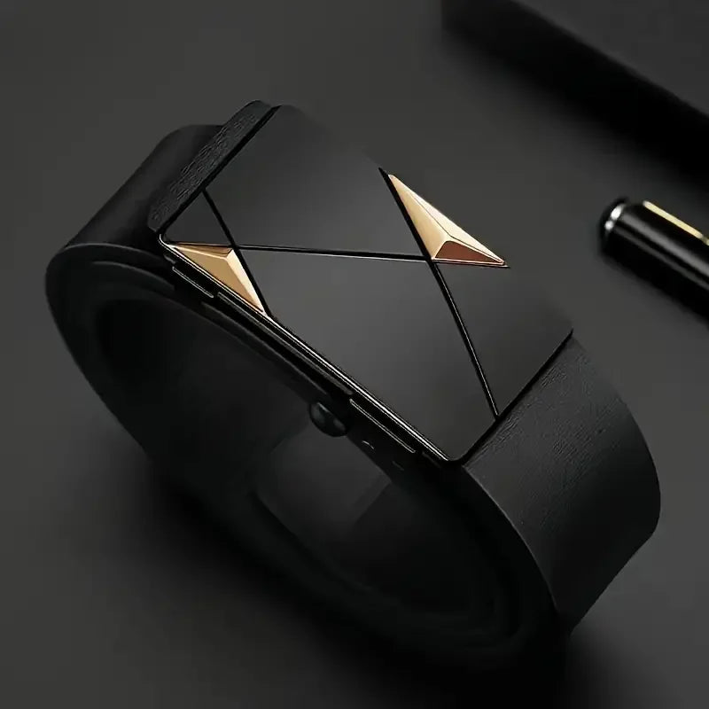 Stylish men's faux leather belt