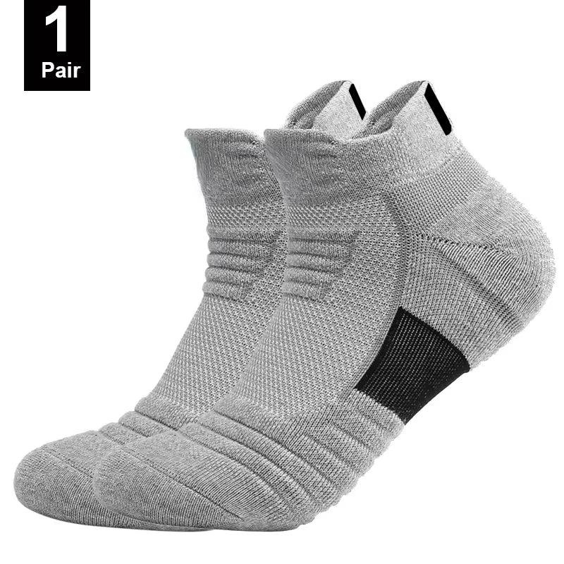 1/3 Pairs of Breathable and Deodorant Non-Slip Socks