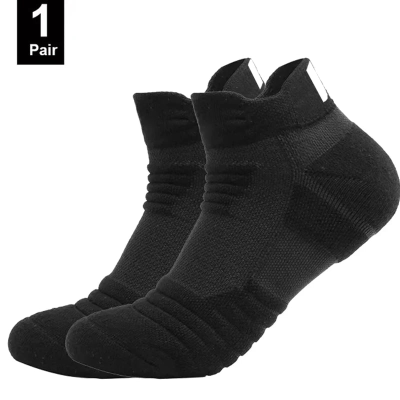 1/3 Pairs of Breathable and Deodorant Non-Slip Socks