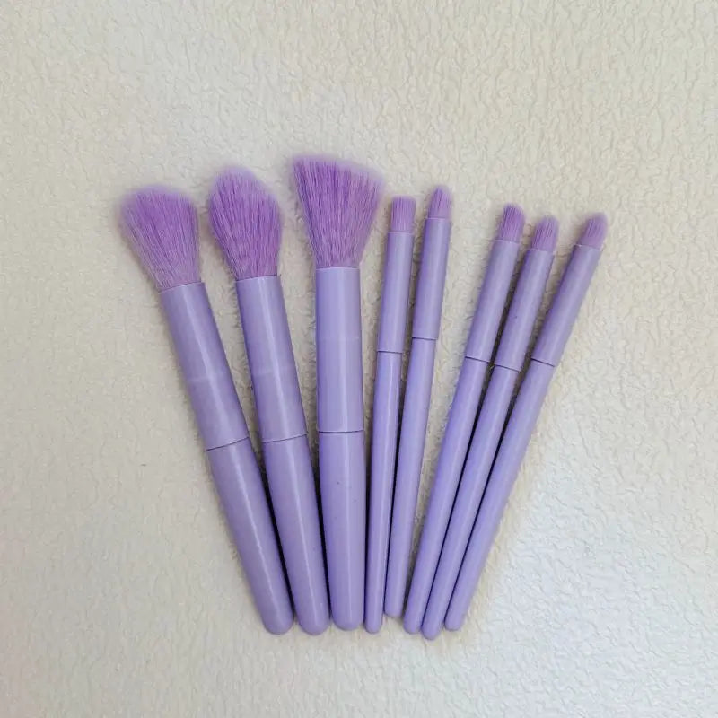 Professional soft and fluffy makeup brushes set cosmetics